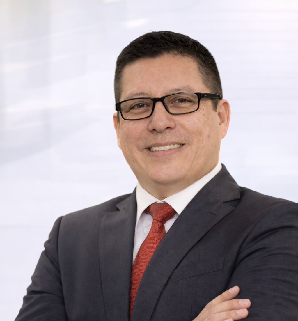 Dr. Fernando Emilio Escudero Vilchez